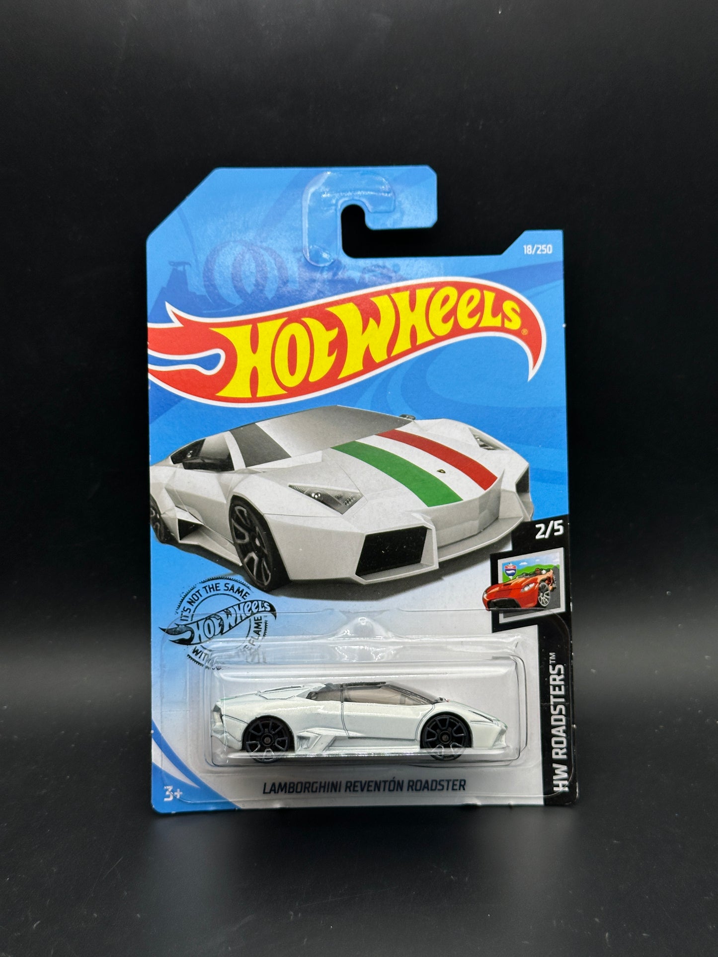 HOT WHEELS - LAMBORGHINI REVENTON ROADSTER (2019) - HW ROADSTERS 2/5