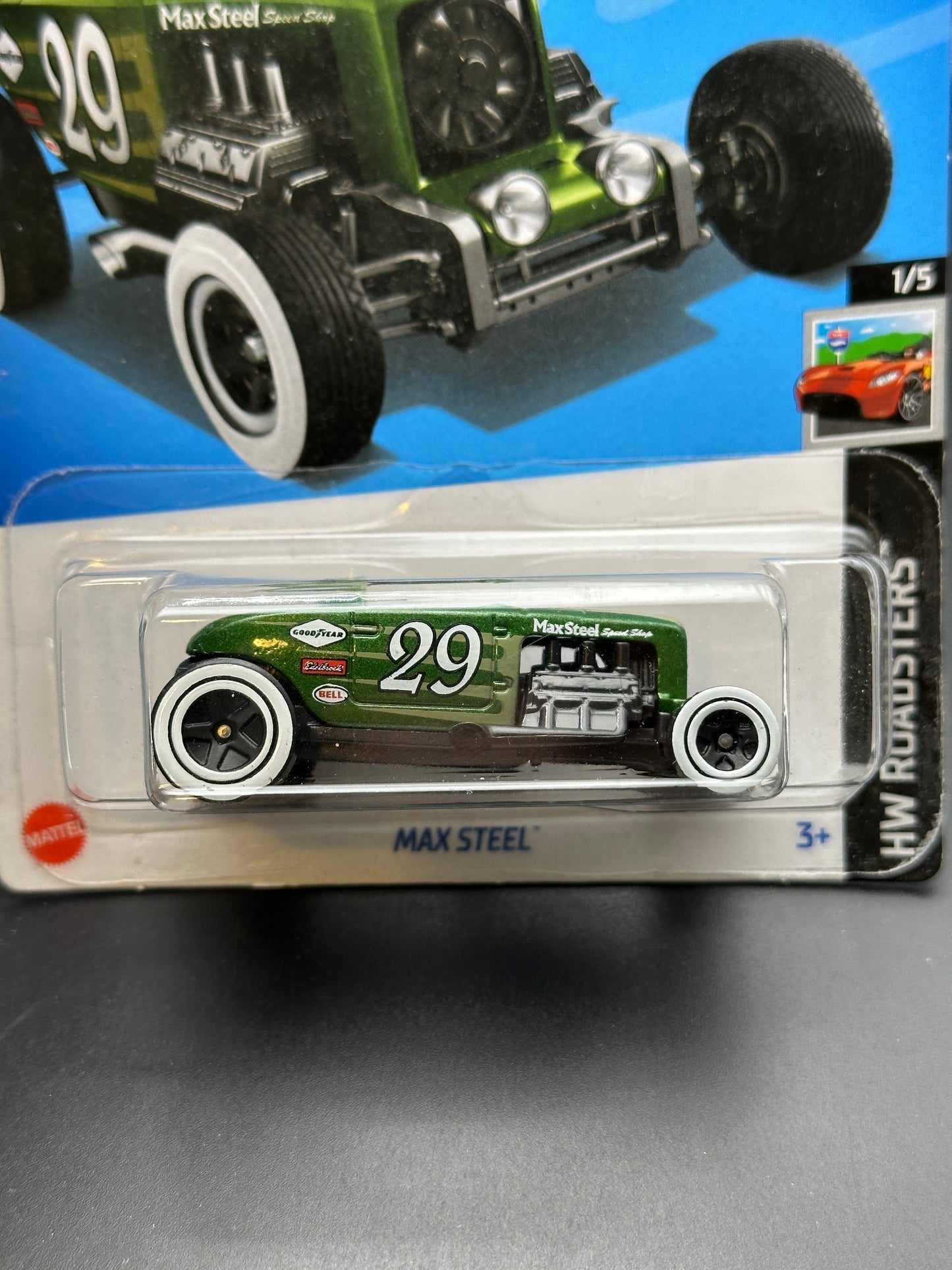 HOT WHEELS - MAX STEEL (2024) - HW ROADSTERS 1/5