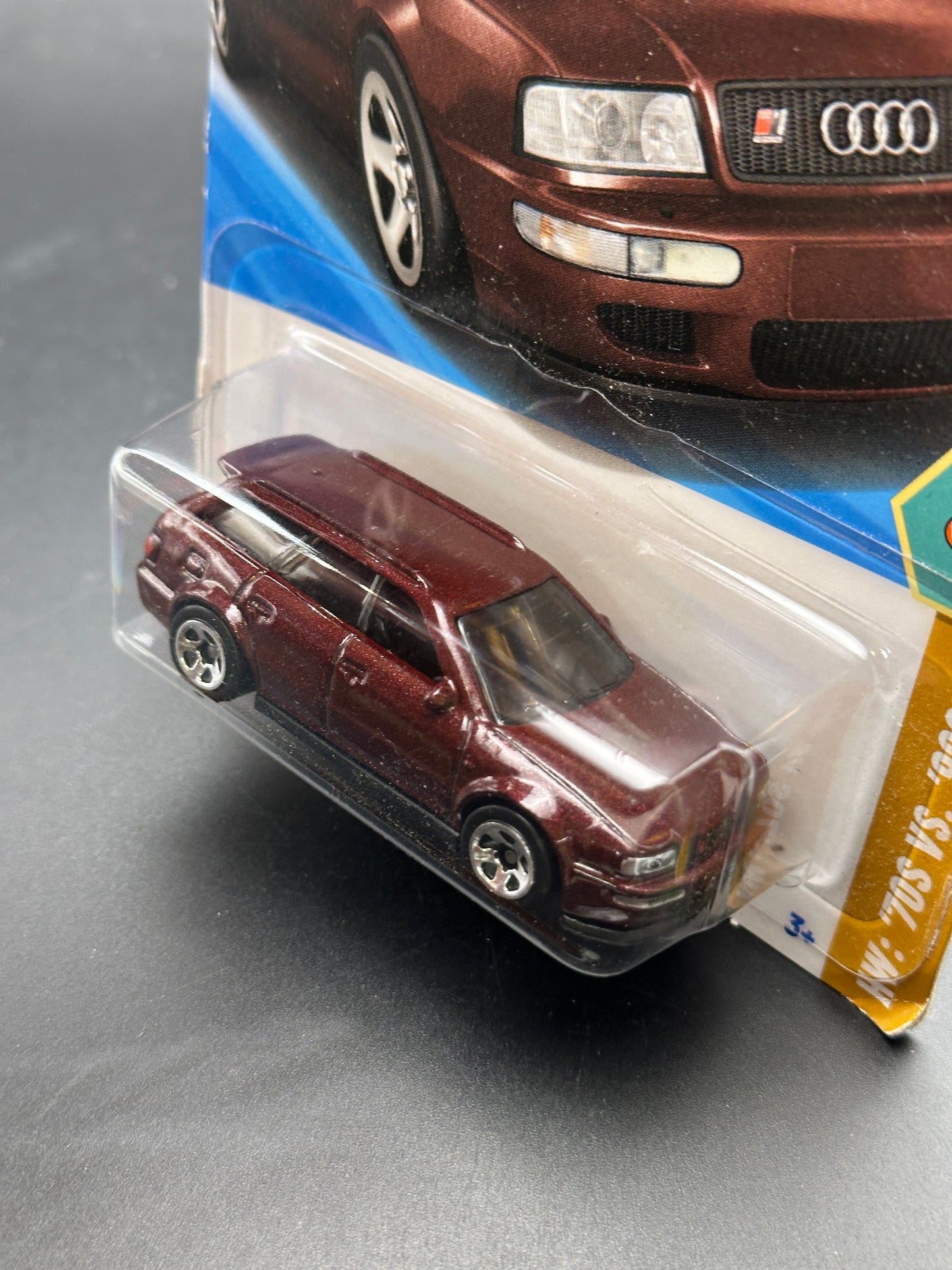 HOT WHEELS - 94 AUDI AVANT RS2 (2025) - HW 70s VS 90s 2/10