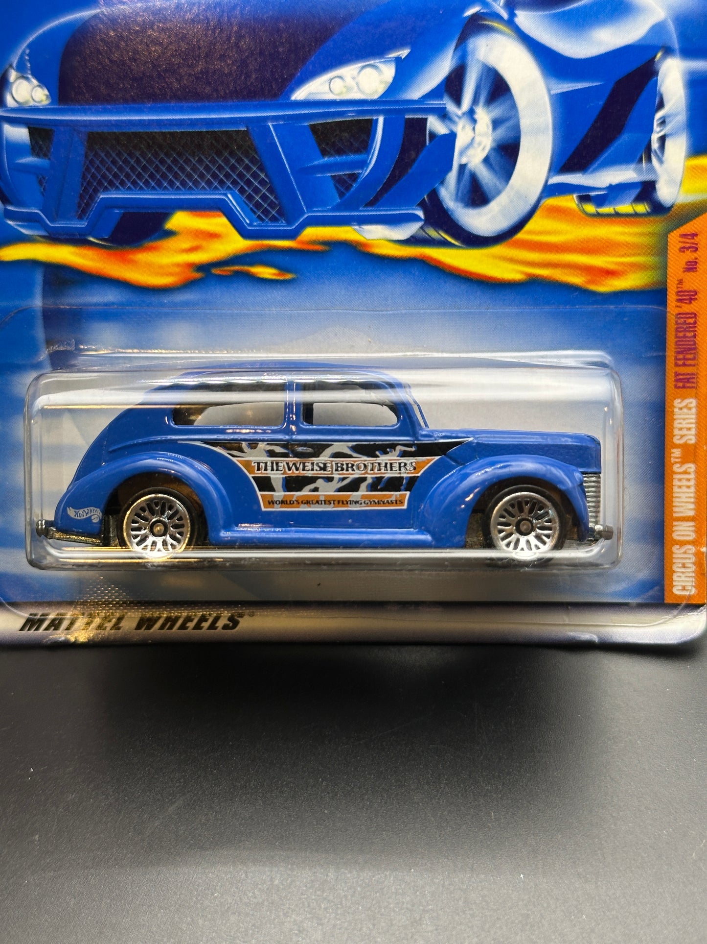 HOT WHEELS - FAT FENDERED 40 (2000) - HW CIRCUS ON WHEELS SERIES 3/4