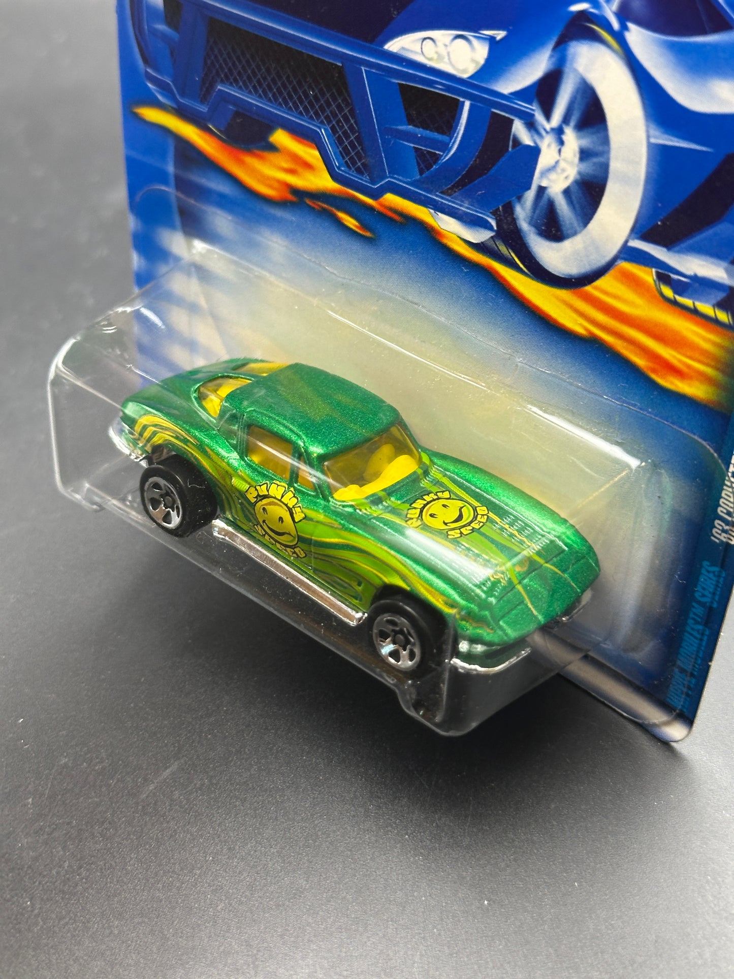 HOT WHEELS - 63 CORVETTE (2001) - HW HIPPIE MOBILES SERIES 2/4