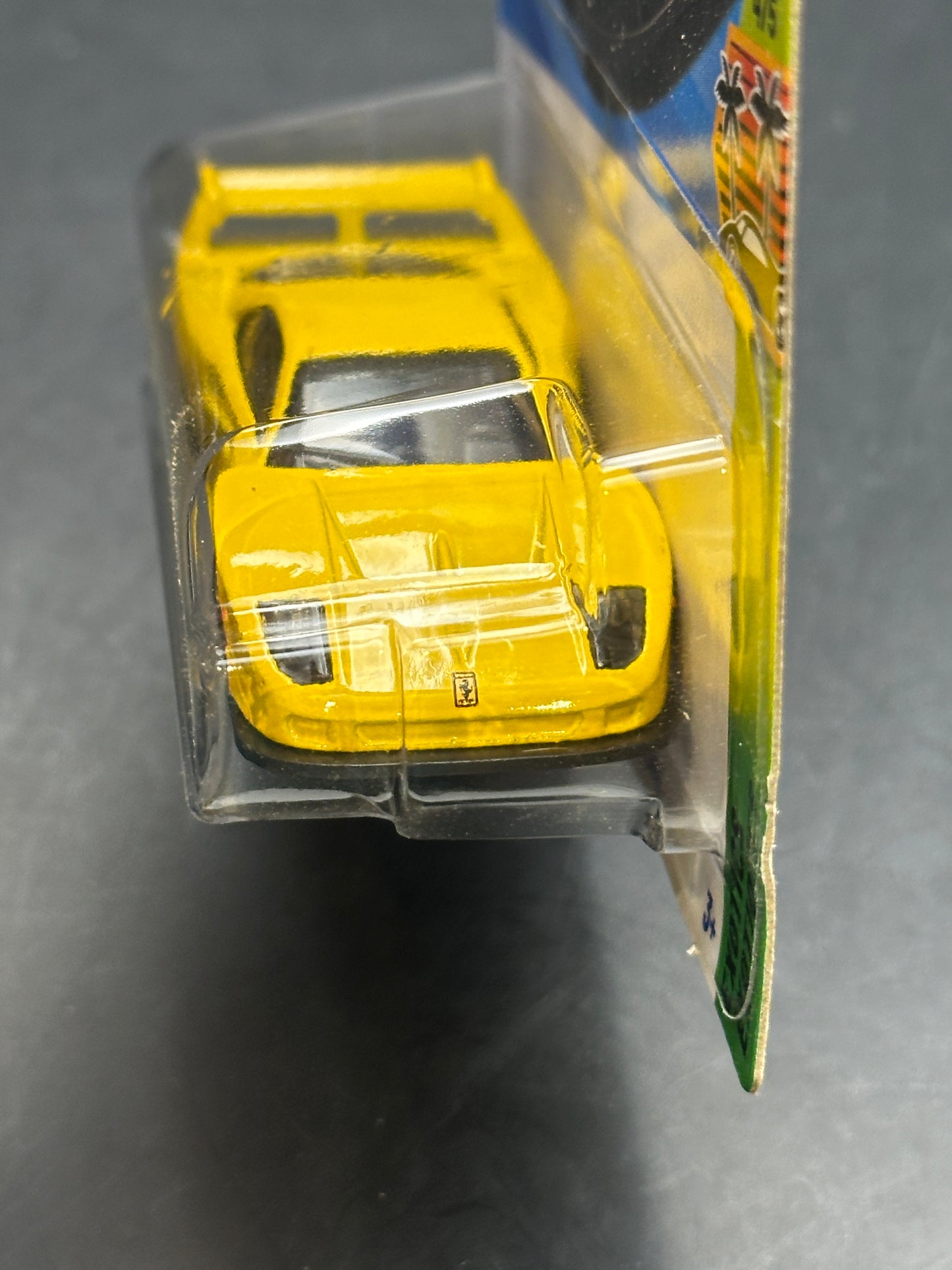 HOT WHEELS - FERRARI F40 COMPETIZIONE (2025) - HW EXOTICS 4/5