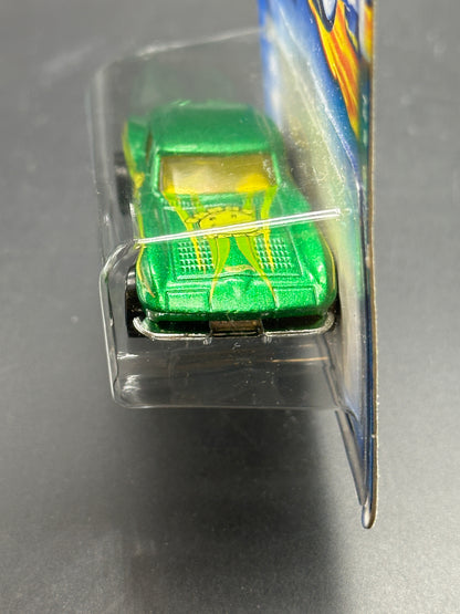 HOT WHEELS - 63 CORVETTE (2001) - HW HIPPIE MOBILES SERIES 2/4
