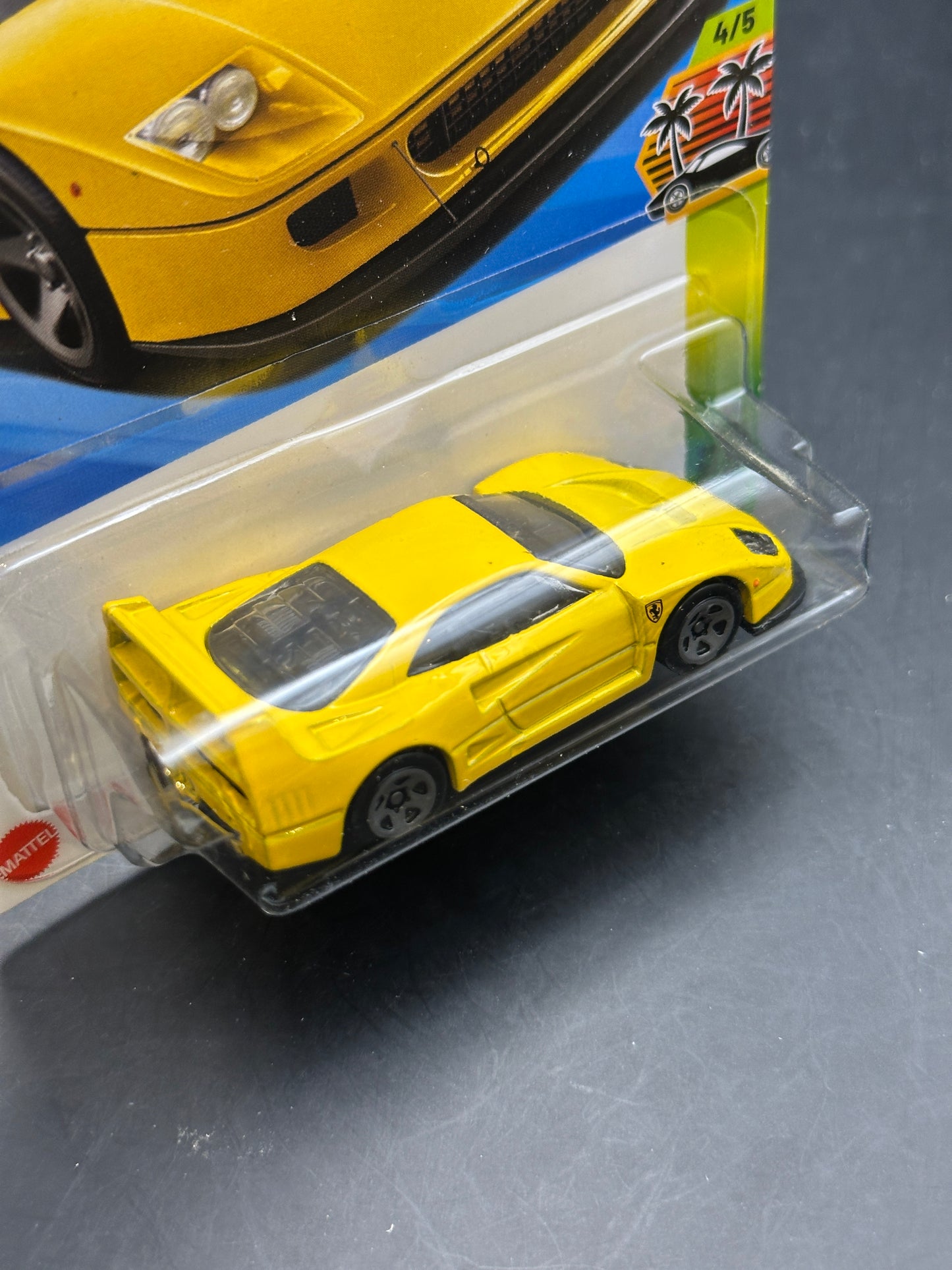 HOT WHEELS - FERRARI F40 COMPETIZIONE (2025) - HW EXOTICS 4/5