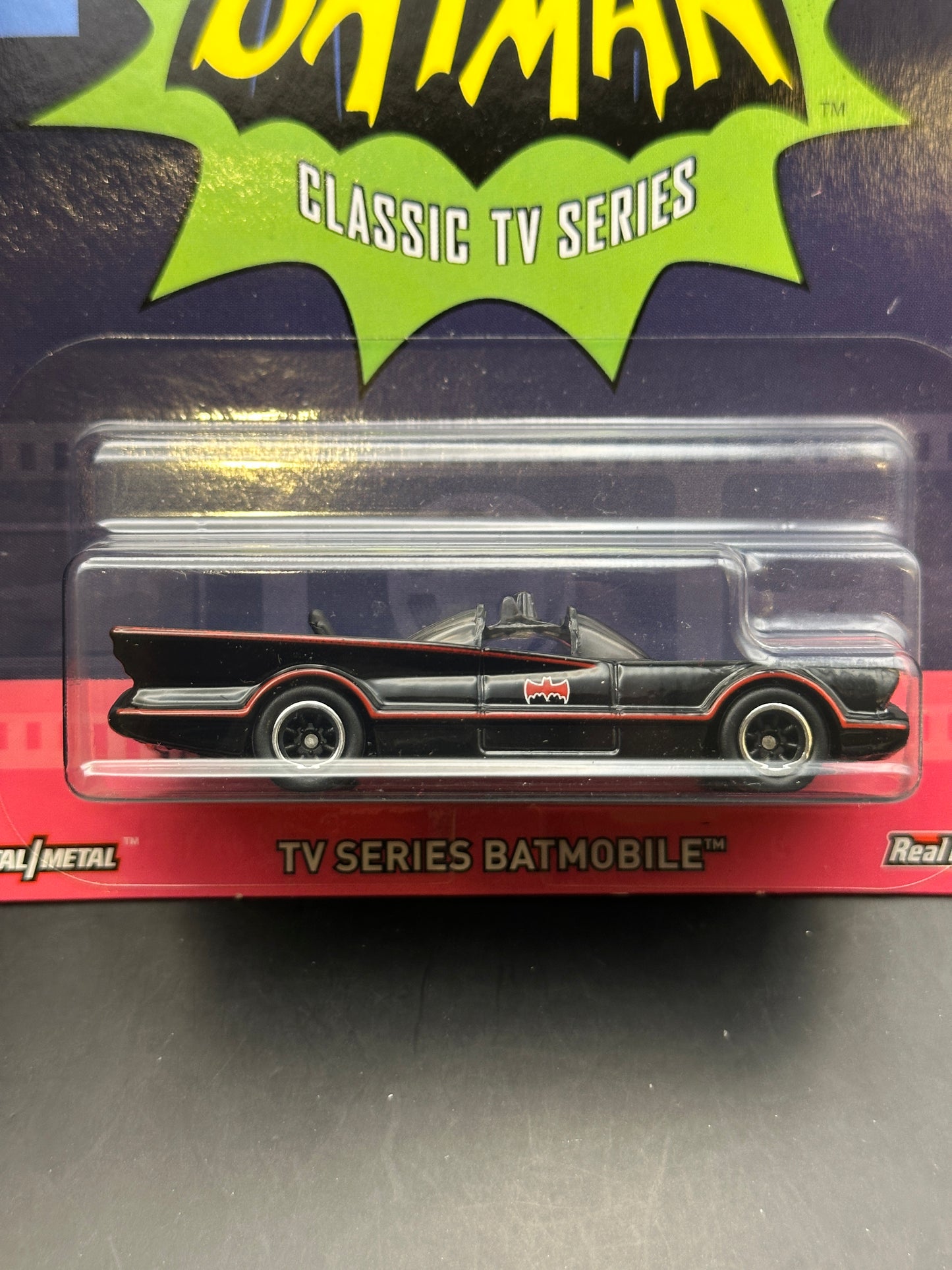 HOT WHEELS - TV SERIES BATMOBILE (2020) - BATMAN - POP CULTURE