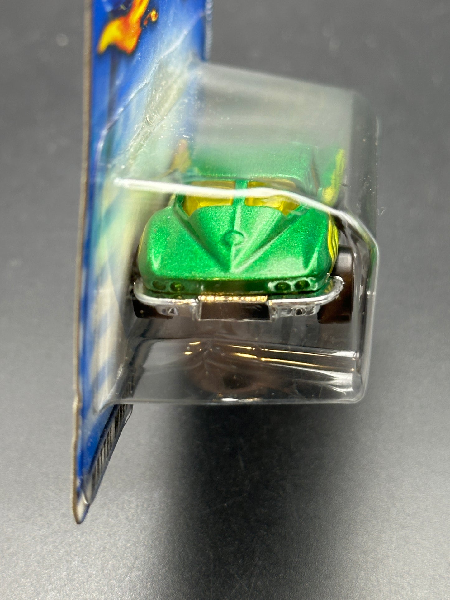 HOT WHEELS - 63 CORVETTE (2001) - HW HIPPIE MOBILES SERIES 2/4