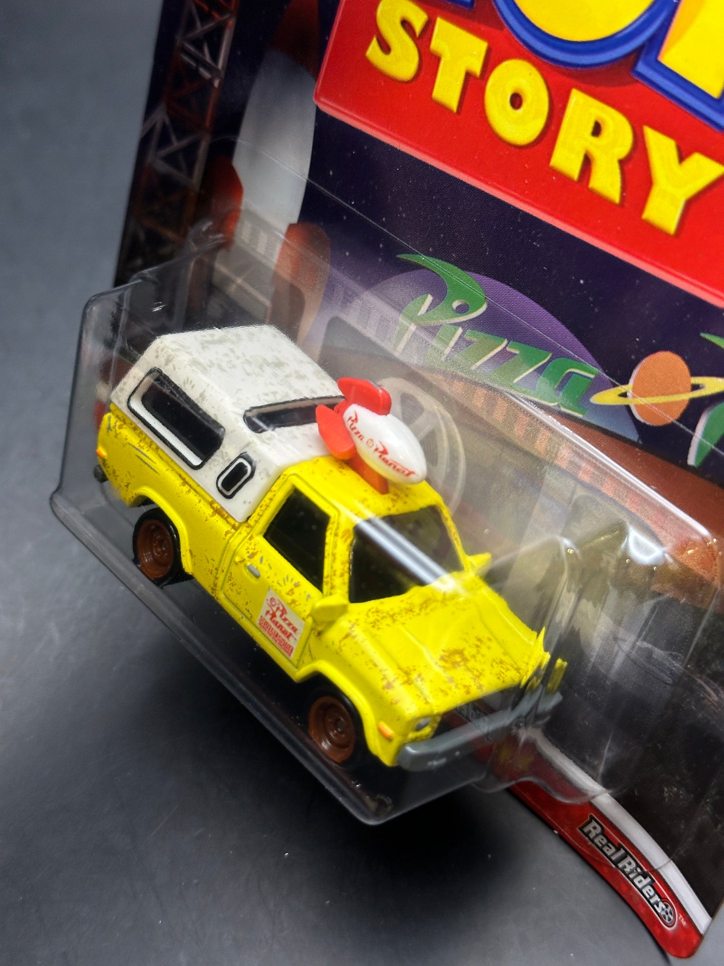 HOT WHEELS - PIZZA PLANET TRUCK (2019) - TOY STORY - POP CULTURE