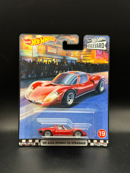 HOT WHEELS - 69 ALFA ROMEO 33 STRADALE (2020) - HW BOULEVARD #19