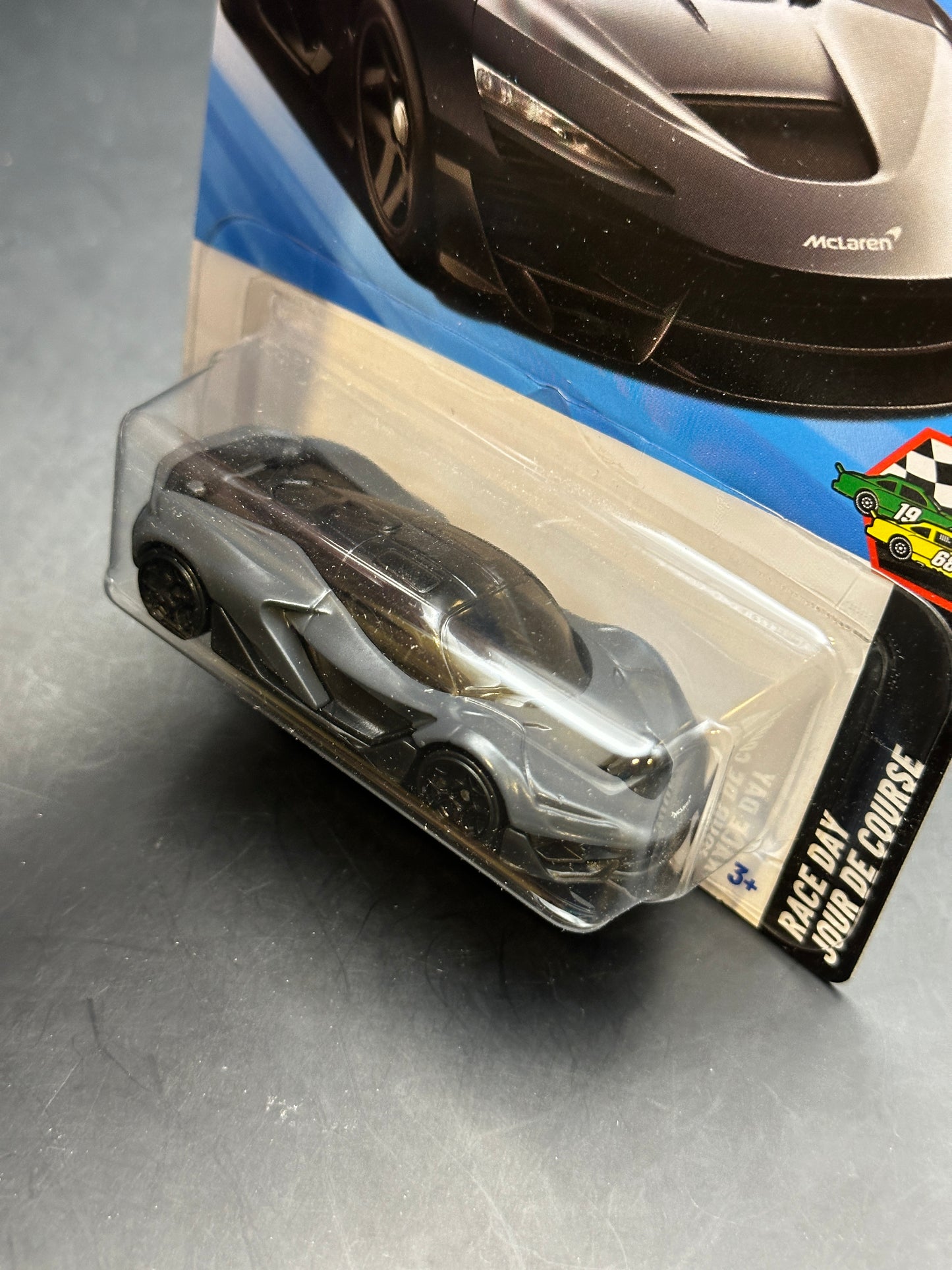 HOT WHEELS - MCLAREN W1 (2025) - HW RACE DAY 6/10