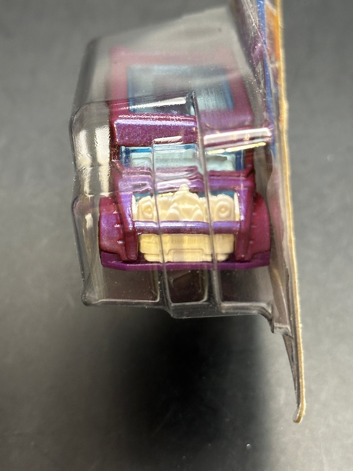 HOT WHEELS - MAILED IT (2025) - TREASURE HUNT - HW METRO 3/5