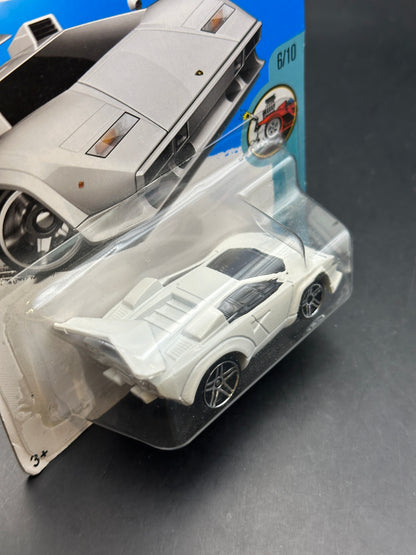 HOT WHEELS - LAMBORGHINI COUNTACH (2017) - HW TOONED 6/10