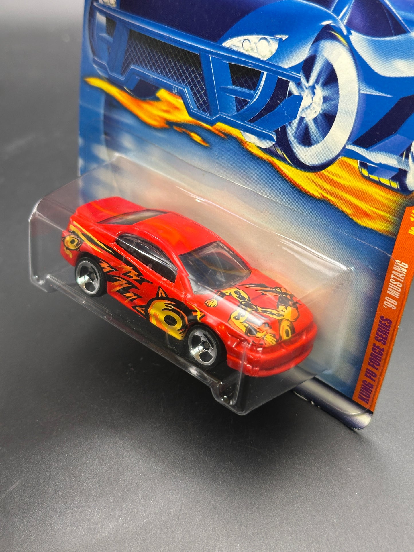 HOT WHEELS - 99 FORD MUSTANG (2000) - HW KUNG FU FORCE SERIES 1/4