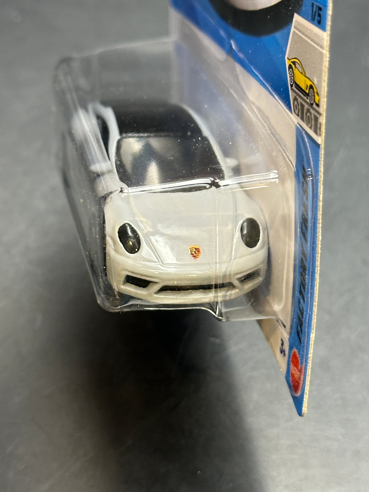 HOT WHEELS - PORSCHE 911 CARRERA T (2026) - HW FACTORY FRESH 1/5