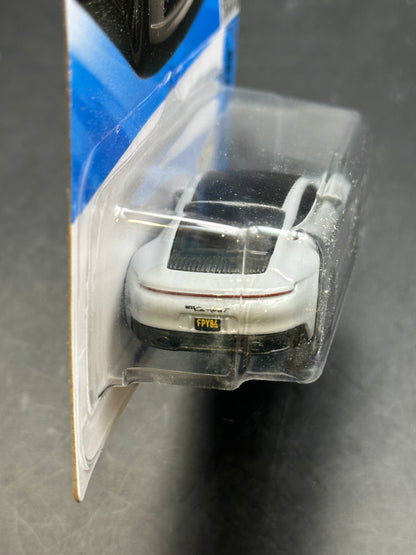 HOT WHEELS - PORSCHE 911 CARRERA T (2026) - HW FACTORY FRESH 1/5