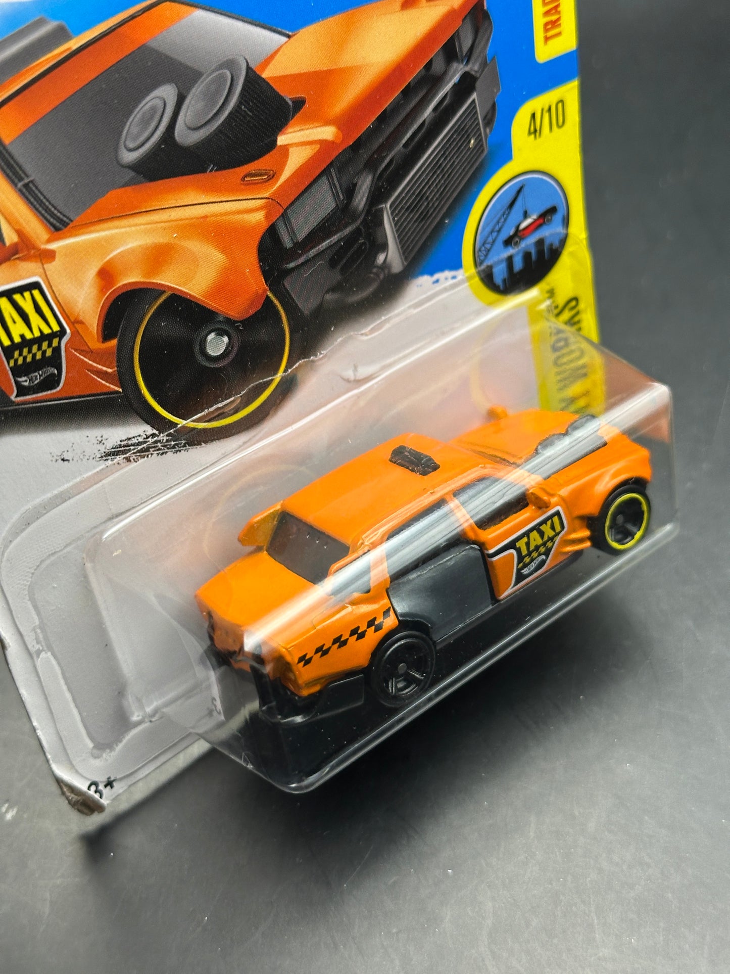 HOT WHEELS - TIME ATTAXI (2017) - HW CITY WORKS 4/10