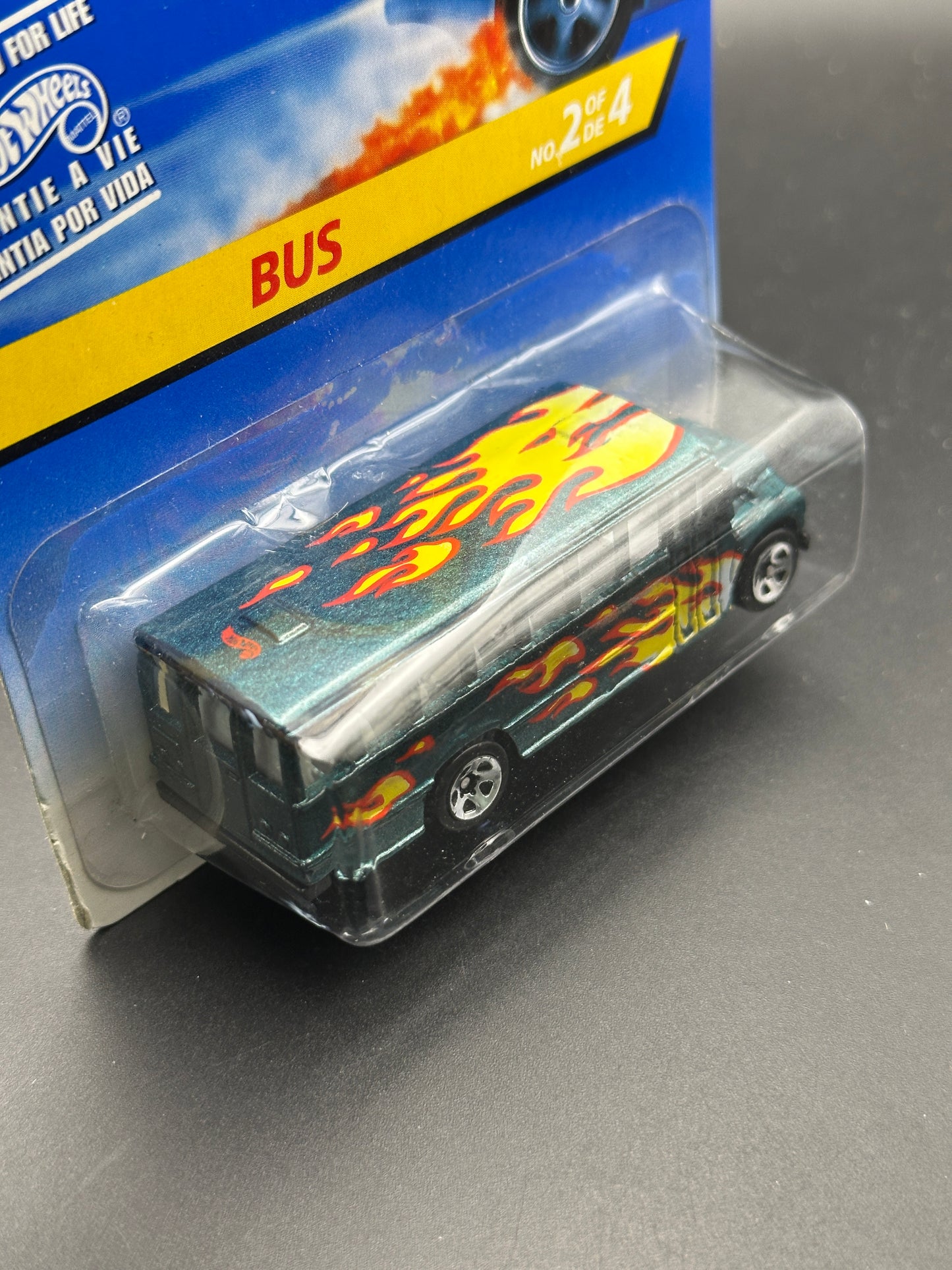 HOT WHEELS - SCHOOL BUS (1997) - HW HEAT FLEET 2/4
