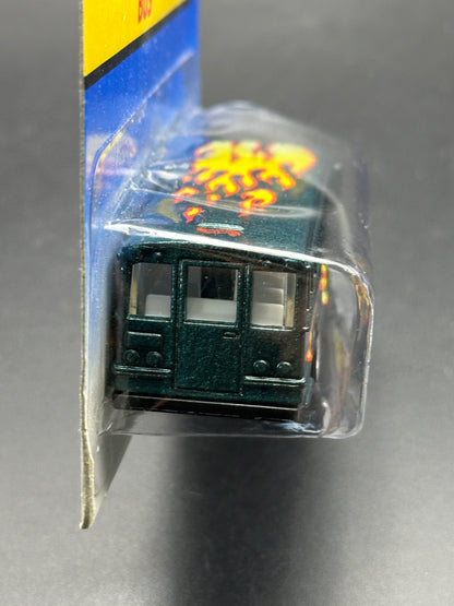 HOT WHEELS - SCHOOL BUS (1997) - HW HEAT FLEET 2/4