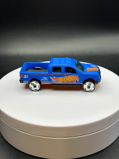 HOT WHEELS - 2009 FORD F-150 (2018) - HW 50th RACE TEAM 4/10 - LOOSE