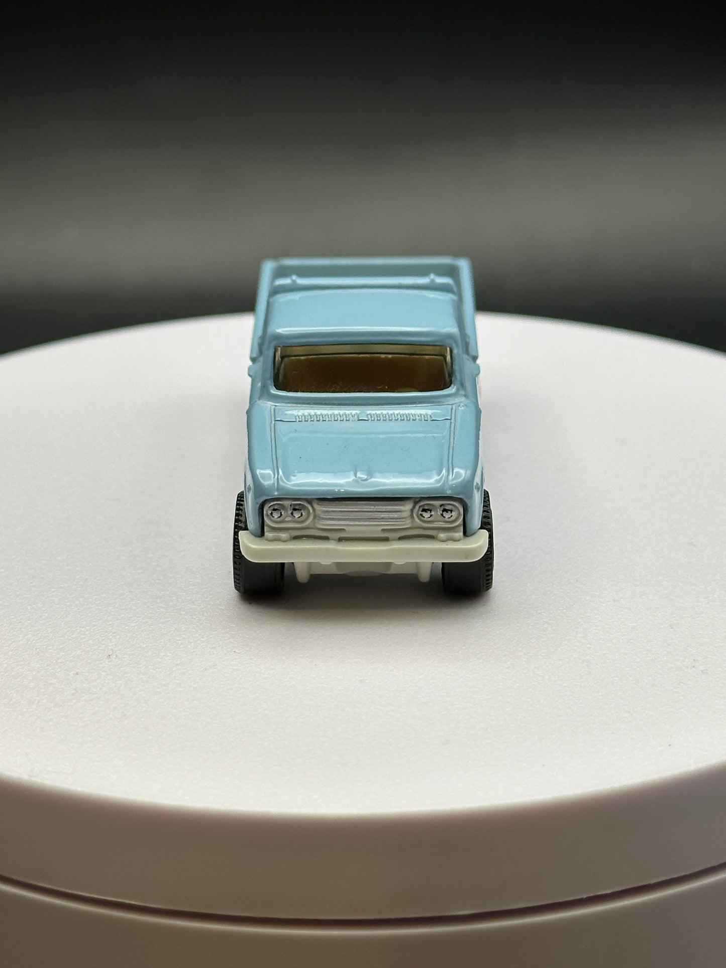 MATCHBOX - 1962 NISSAN JUNIOR - DIECAST - LOOSE