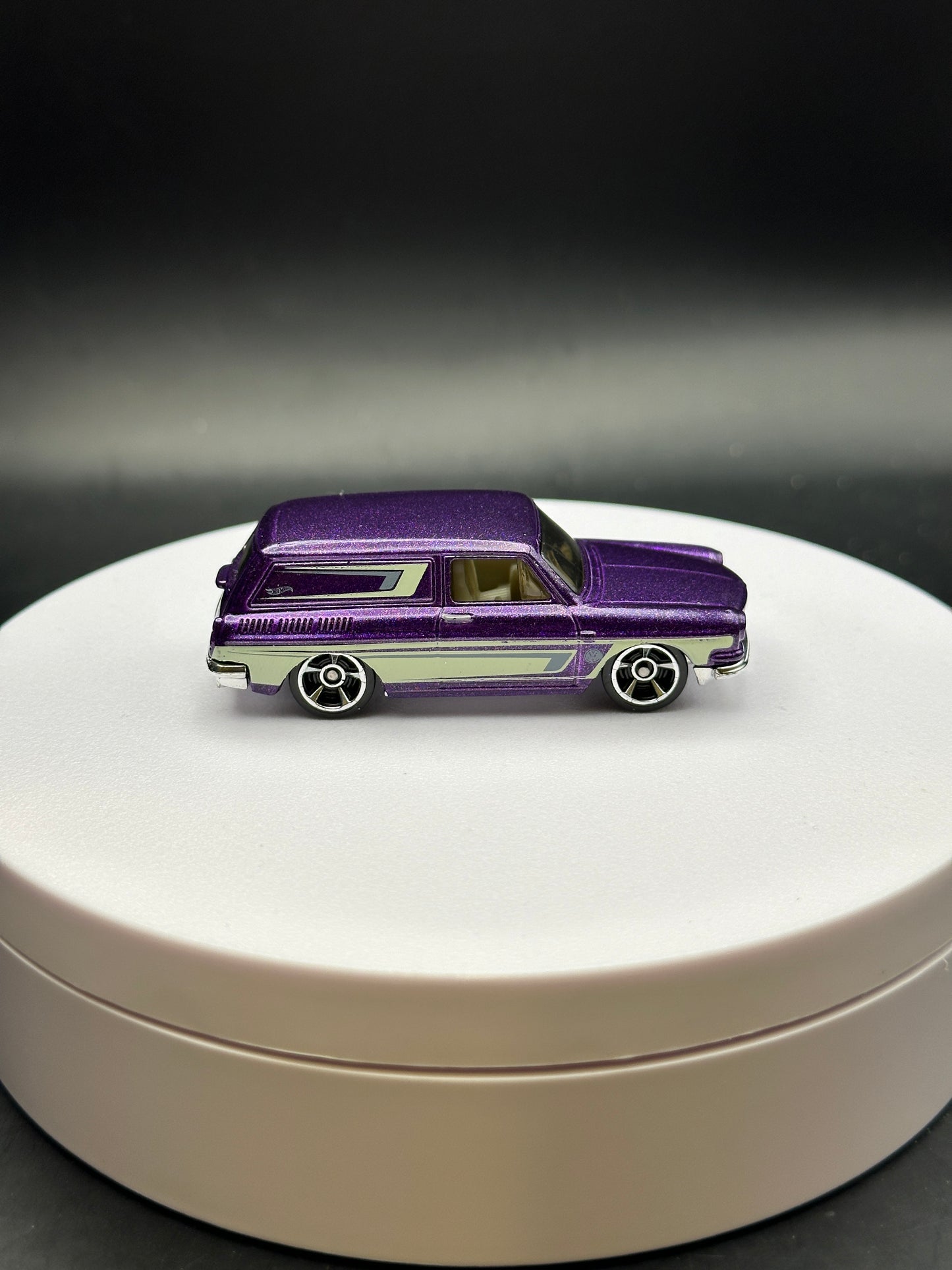 HOT WHEELS - CUSTOM 69 VOLKSWAGEN SQUAREBACK (2019) - HW VOLKSWAGEN 4/10 - LOOSE