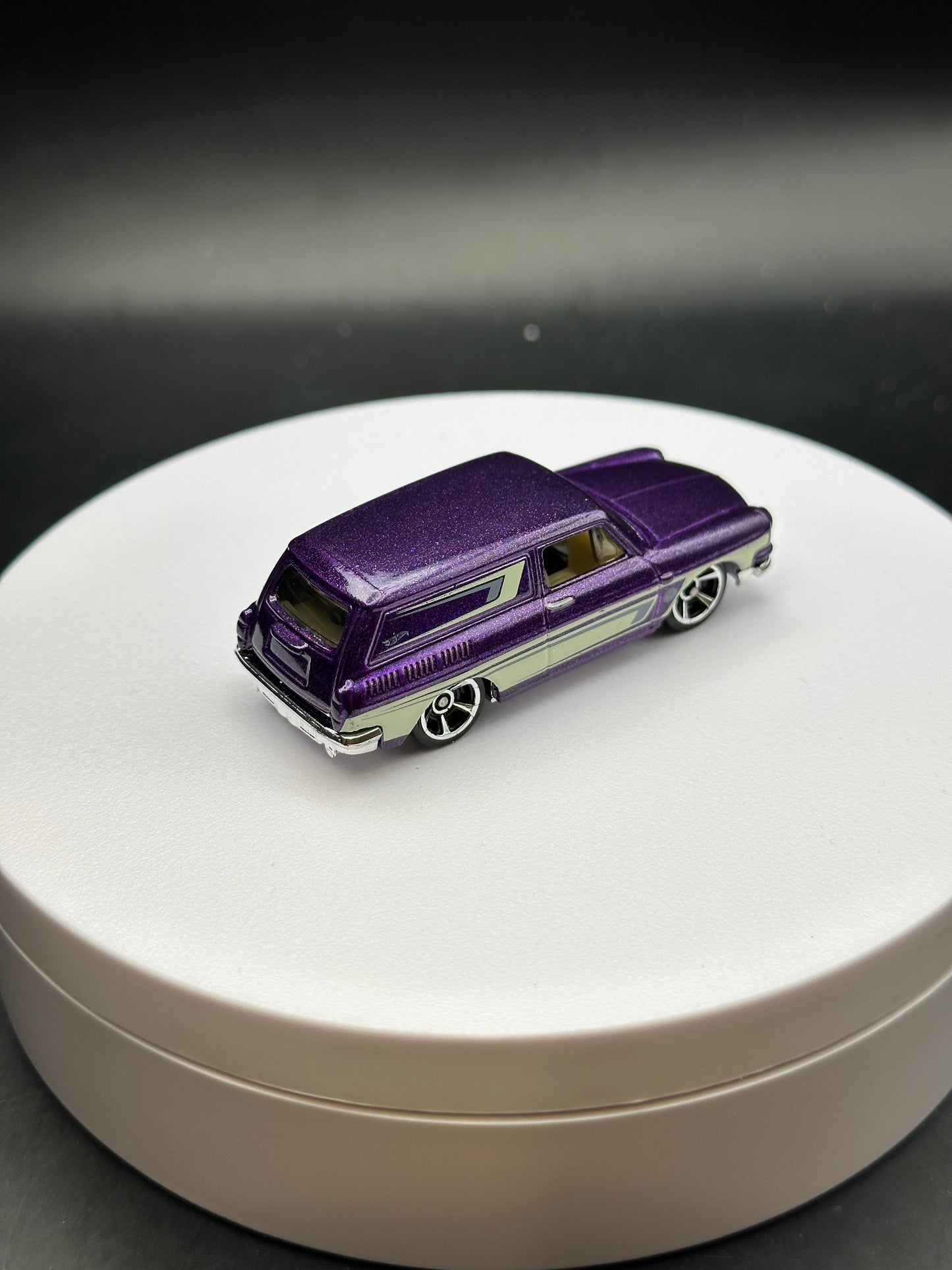 HOT WHEELS - CUSTOM 69 VOLKSWAGEN SQUAREBACK (2019) - HW VOLKSWAGEN 4/10 - LOOSE