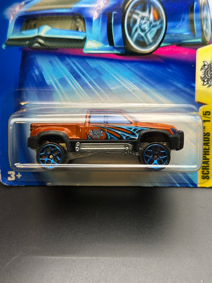 HOT WHEELS - MEGA-DUTY (2004) - HW SCRAPHEADS SERIES 1/5