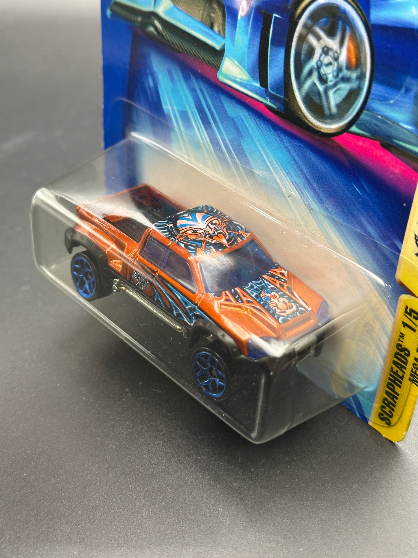 HOT WHEELS - MEGA-DUTY (2004) - HW SCRAPHEADS SERIES 1/5