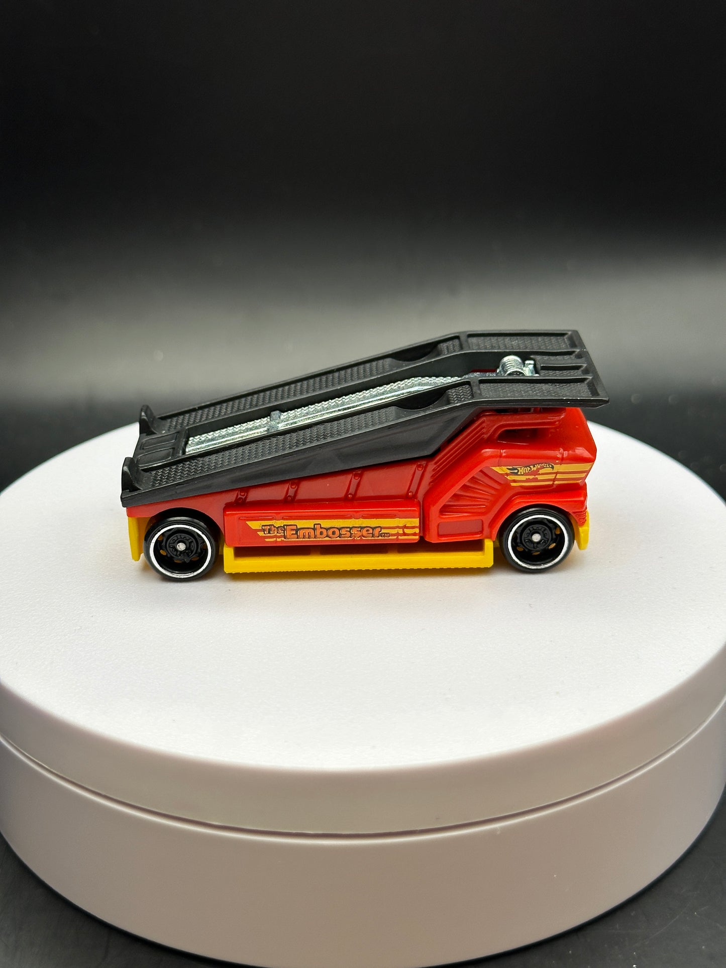 HOT WHEELS - THE EMBOSSER (2017) - HW EXPERIMOTORS 6/10 - LOOSE