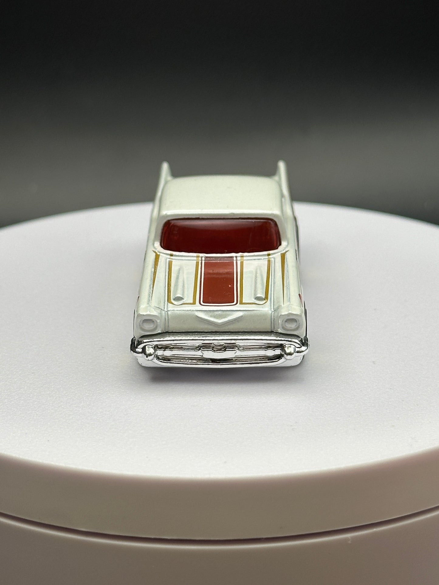 HOT WHEELS - 57 CHEVY (2018) - HW HOLIDAY RACERS 4/6 - LOOSE