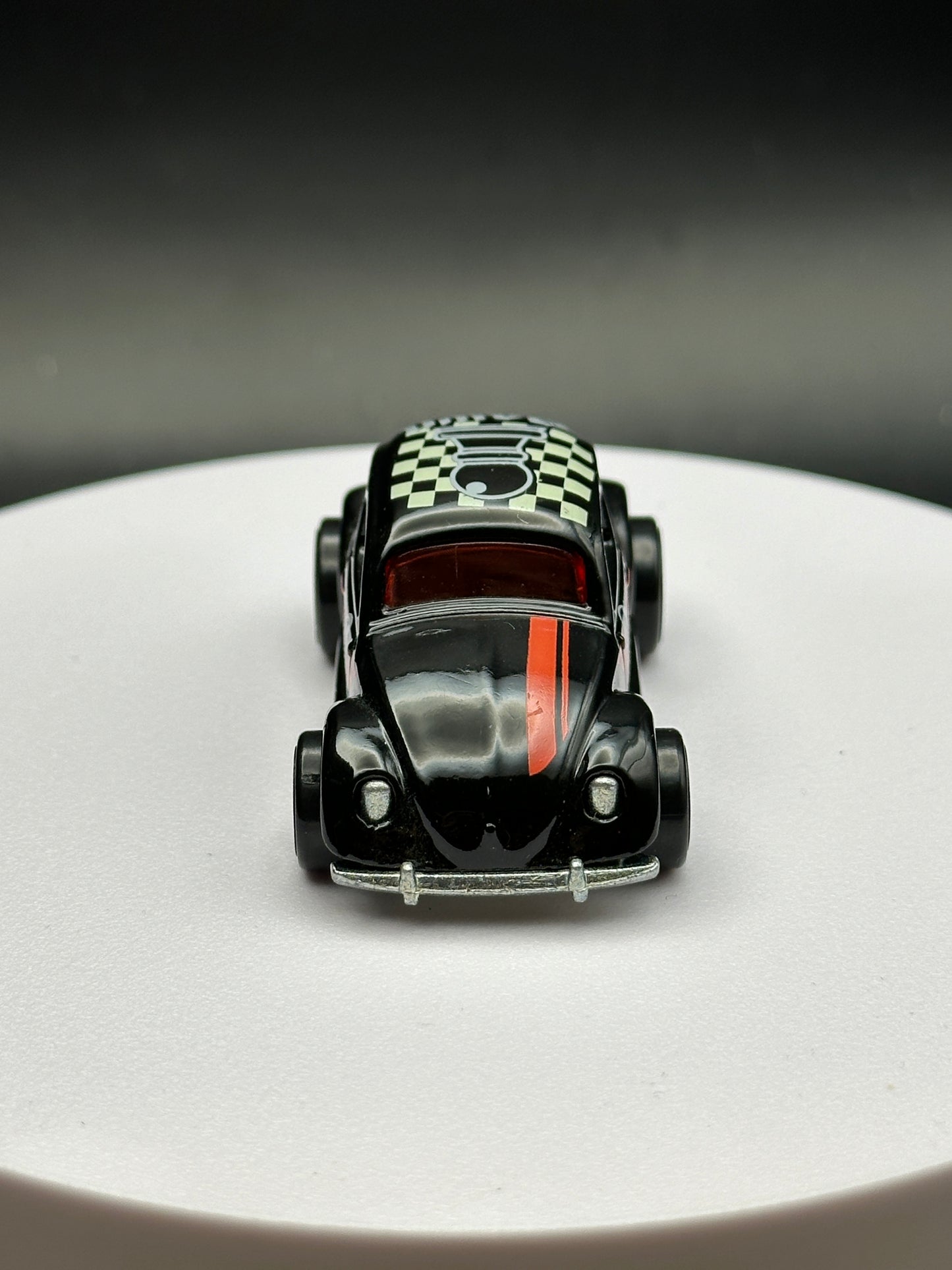 HOT WHEELS - VOLKSWAGEN BEETLE (2018) - HW CHECKMATE 8/9 - LOOSE