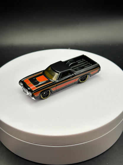 HOT WHEELS - 72 FORD RANCHERO (2019) - HW HOT TRUCKS 8/10 - LOOSE