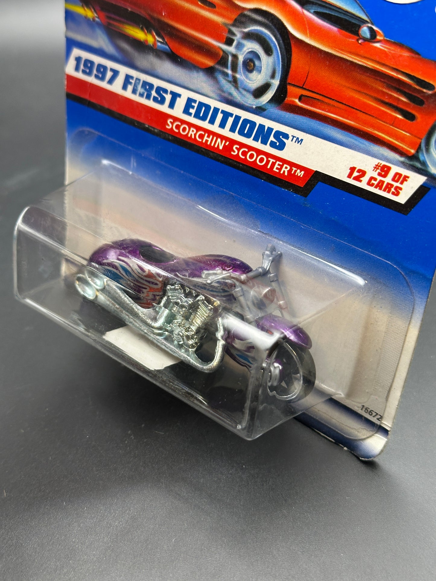 HOT WHEELS - SCORCHIN SCOOTER (1997) - HW 1997 FIRST EDITIONS 9/12