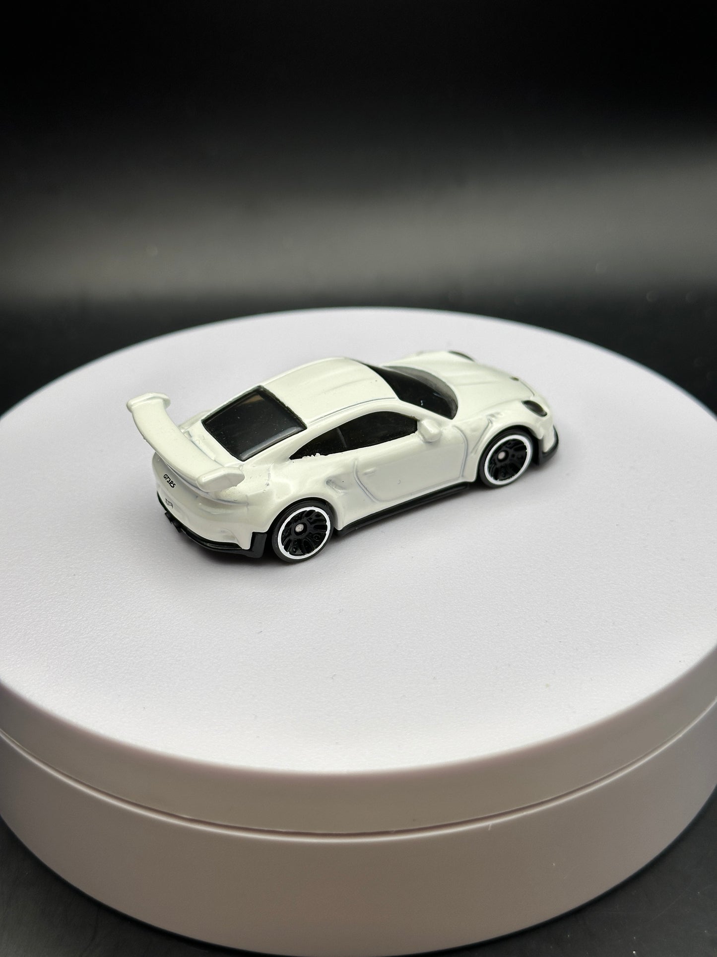 HOT WHEELS - PORSCHE 911 GT3 RS (2018) - HW THEN AND NOW 7/10 - LOOSE