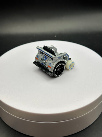 HOT WHEELS - WHEELIE CHAIR (2019) - HW RIDE ONS 5/5 - LOOSE