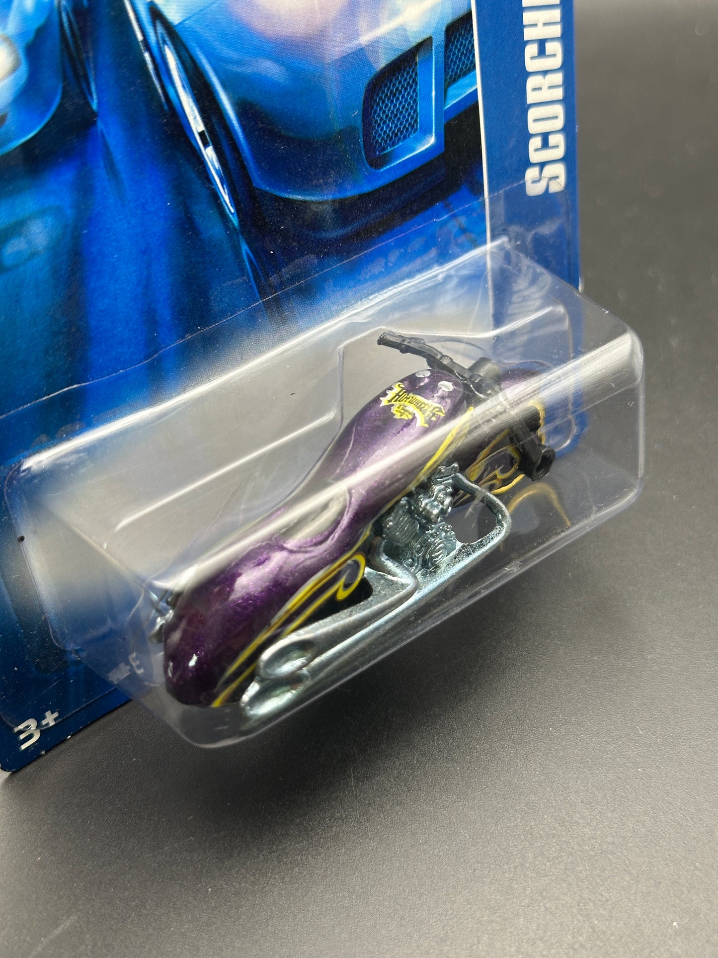 HOT WHEELS - SCORCHIN SCOOTER (2006) - HW 2006 MAINLINE #183