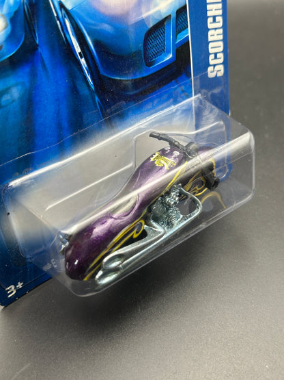HOT WHEELS - SCORCHIN SCOOTER (2006) - HW 2006 MAINLINE #183