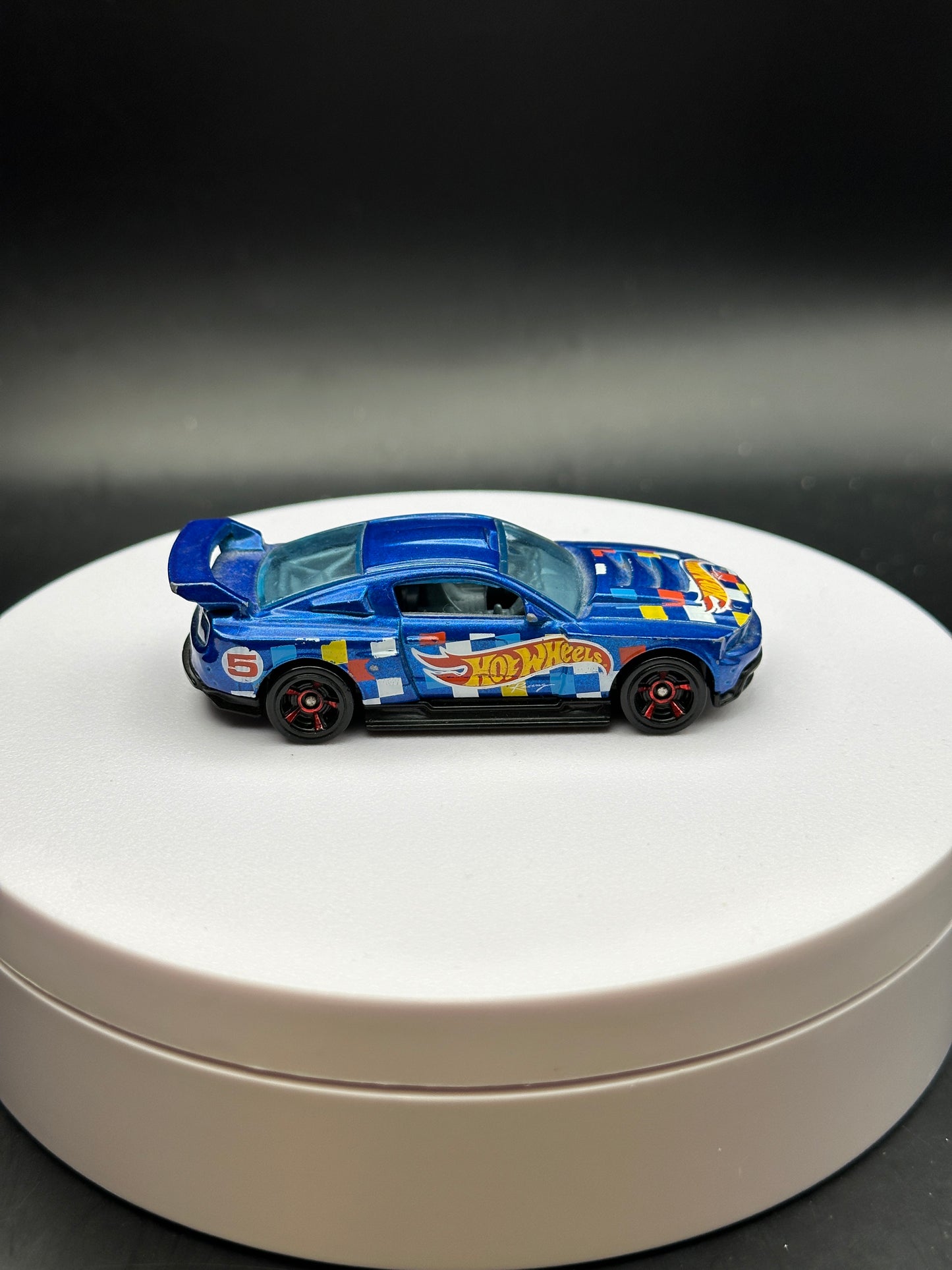 HOT WHEELS - CUSTOM 12 FORD MUSTANG (2016) - HW RACE TEAM 3/10 - LOOSE