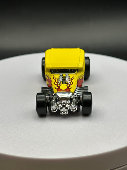 HOT WHEELS - BONE SHAKER (2017) - HW DAREDEVILS 7/10 - LOOSE
