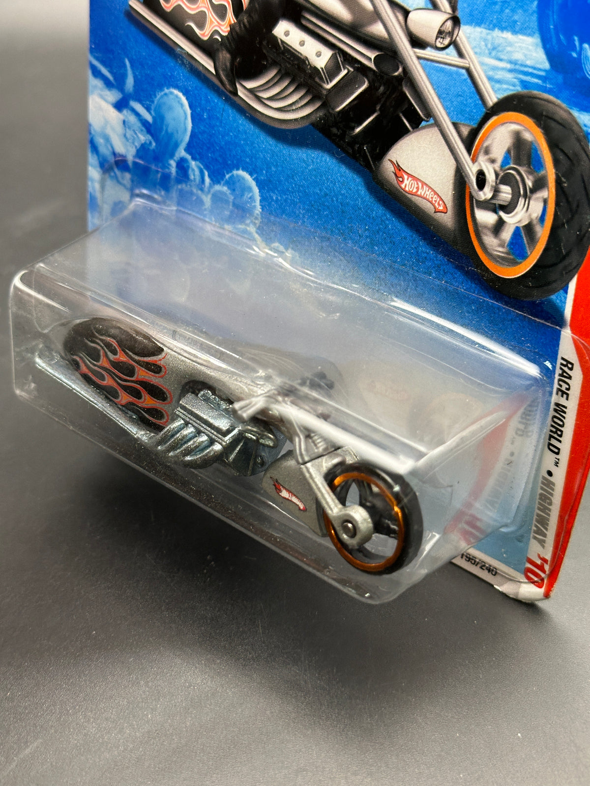 HOT WHEELS - PIT CRUISER (2010) - HW RACE WORLD HIGHWAY 3/4