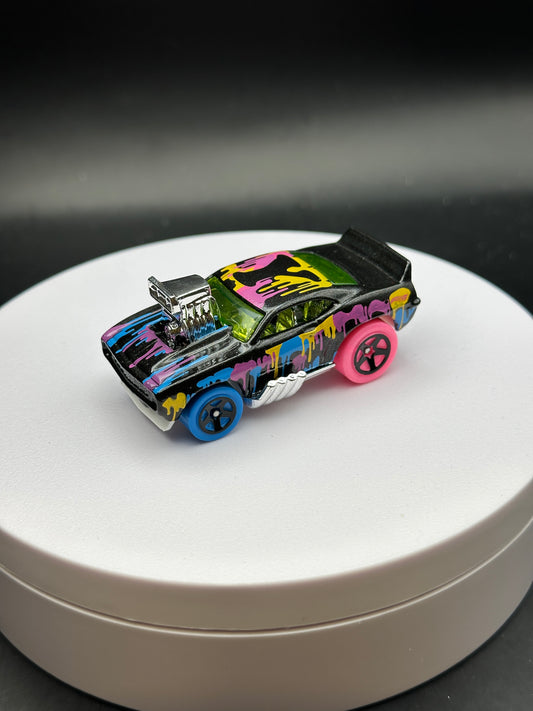 HOT WHEELS - TOONED 69 CAMARO Z28 (2018) - HW ART CARS 9/10 - LOOSE