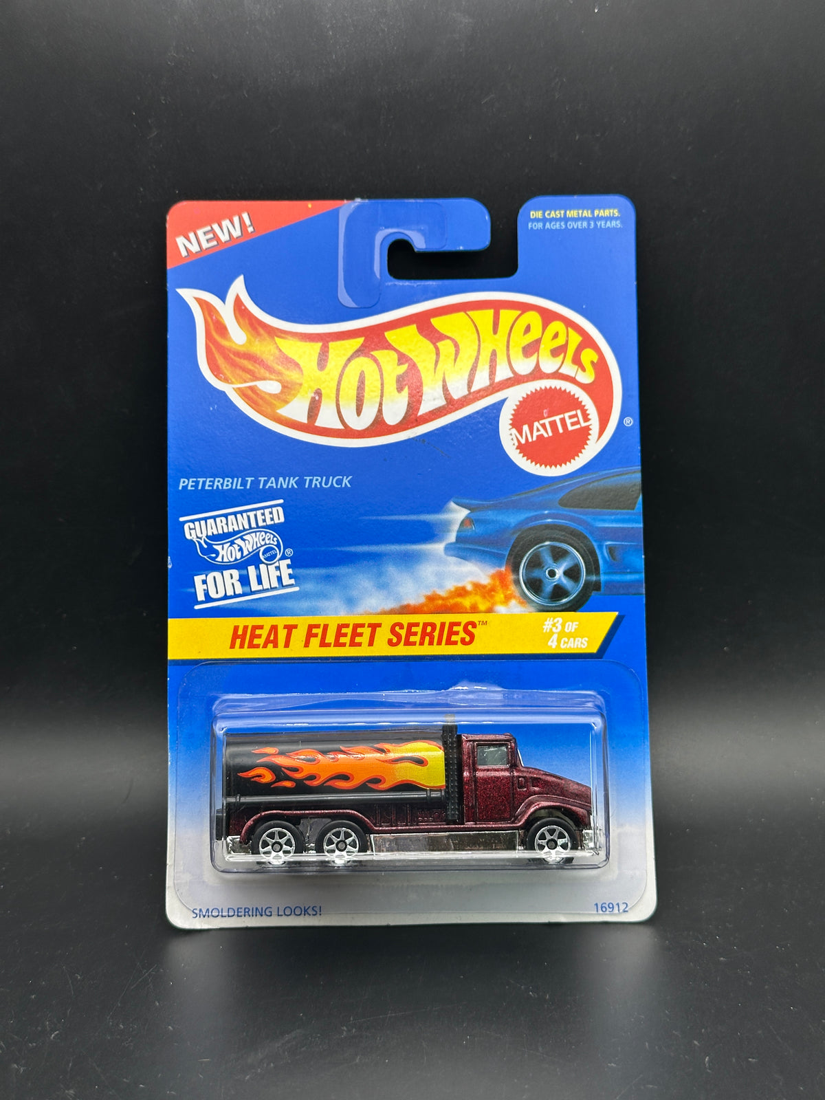 HOT WHEELS - PETERBILT TANK TRUCK (1997) - HW HEAT FLEET SERIES 3/4