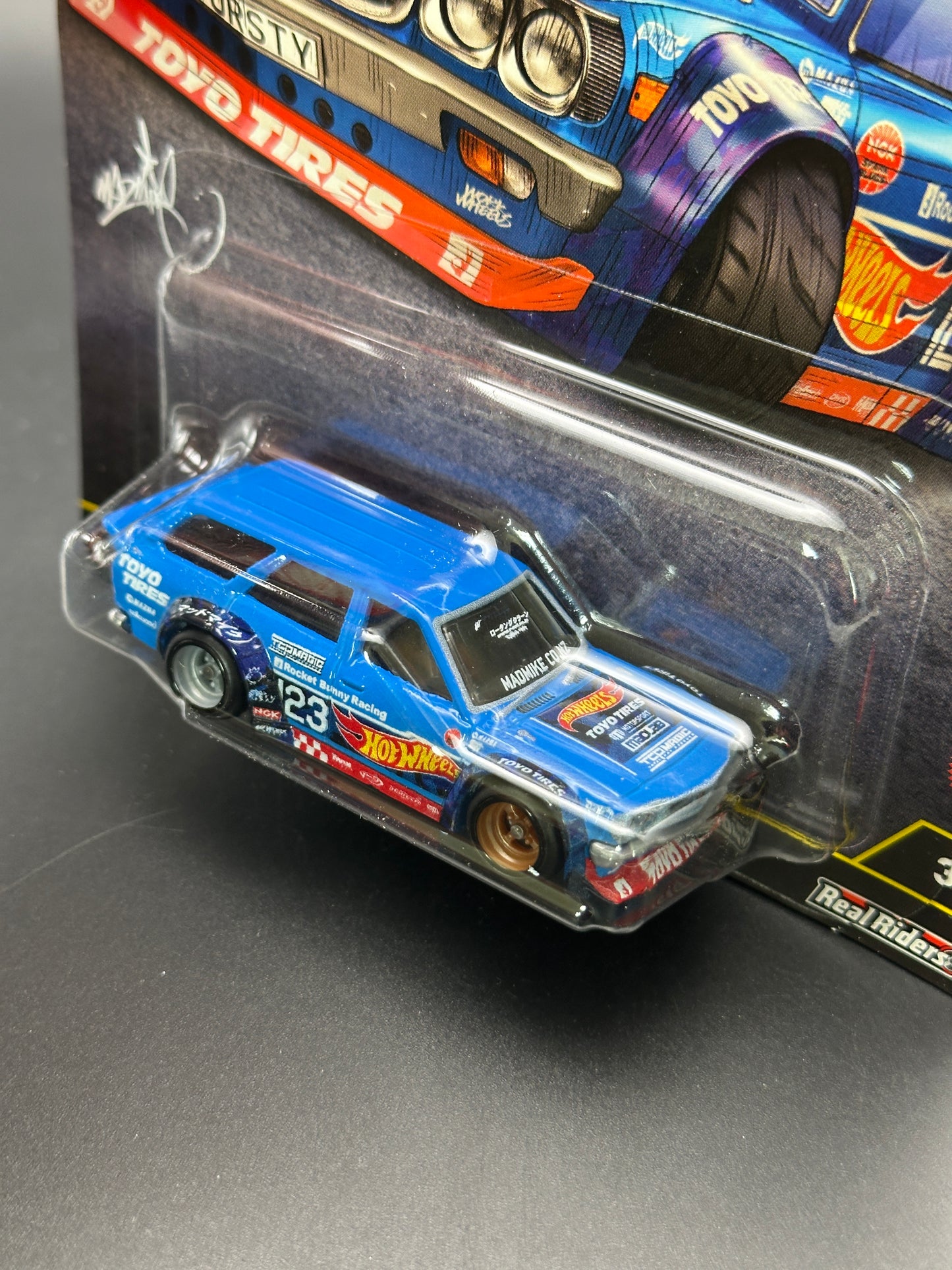 IMPORT - HOT WHEELS - MAD MIKE MAZDA RX-3 WAGON (2025) - CAR CULTURE: RONIN RUN 2 3/5