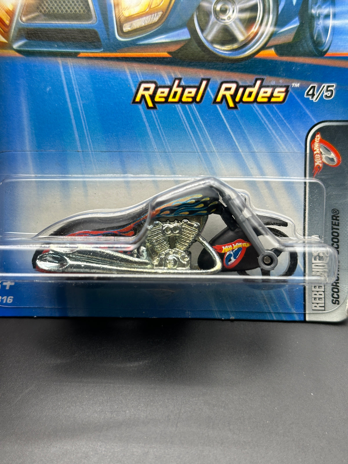 HOT WHEELS - SCORCHIN SCOOTER (2005) - HW REBEL RIDES 4/5