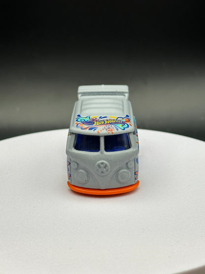 HOT WHEELS - KOOL KOMBI (20198) - HW ART CARS 8/10 - LOOSE