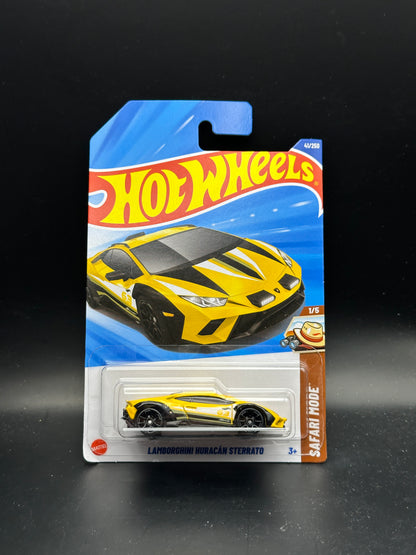 HOT WHEELS - LAMBORGHINI HURACAN STERRATO (2025) - HW SAFARI MODE 1/5