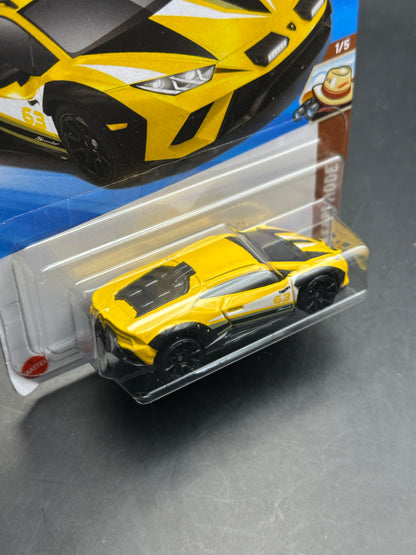HOT WHEELS - LAMBORGHINI HURACAN STERRATO (2025) - HW SAFARI MODE 1/5