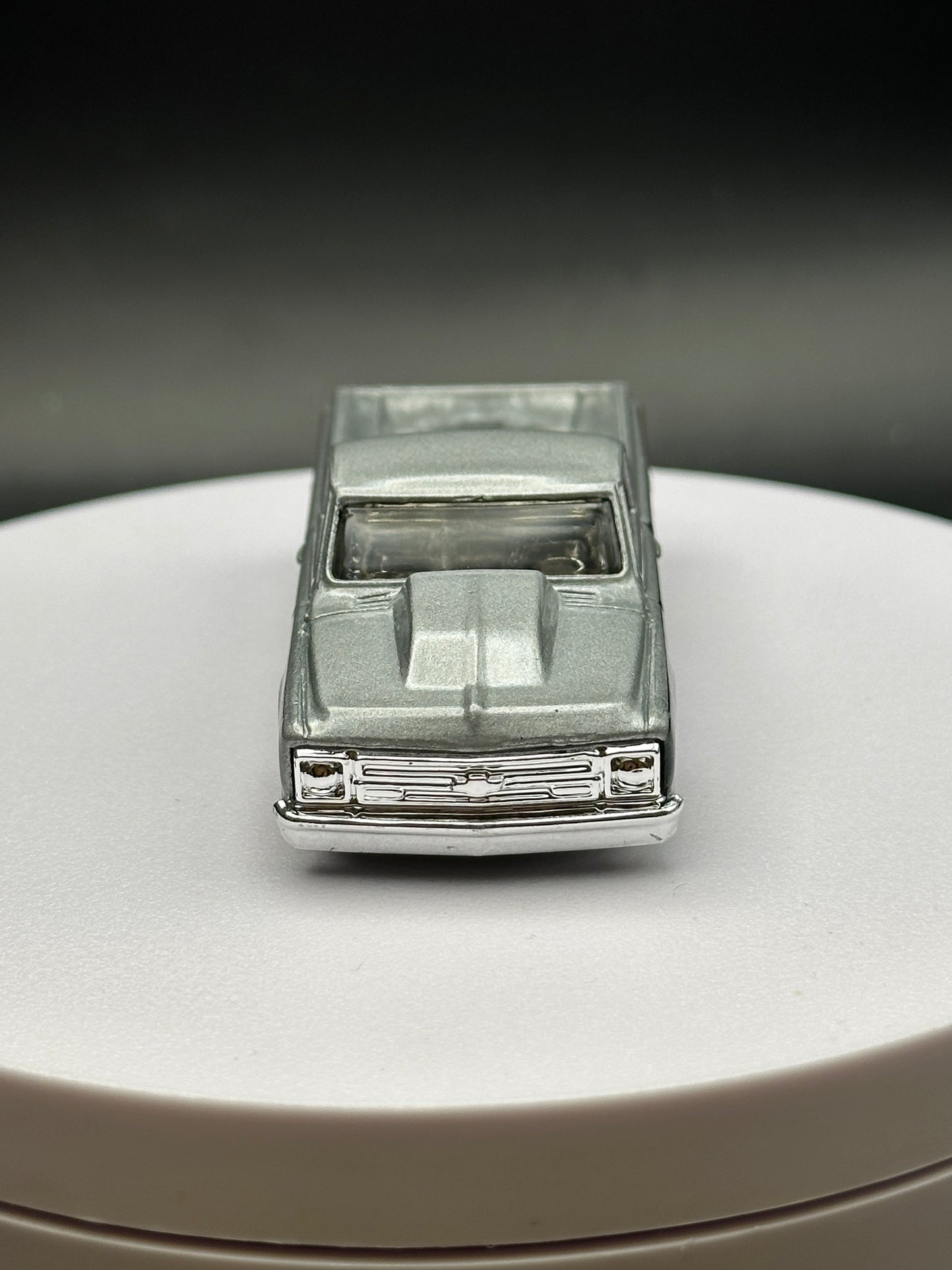 HOT WHEELS - 67 CHEVY C10 (2018) - SILVER SERIES - 100 YEARS OF CHEVY TRUCKS SERIES 3/8 - LOOSE