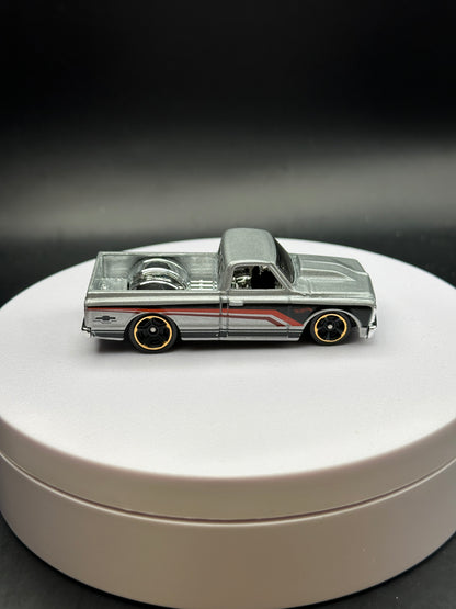 HOT WHEELS - 67 CHEVY C10 (2018) - SILVER SERIES - 100 YEARS OF CHEVY TRUCKS SERIES 3/8 - LOOSE