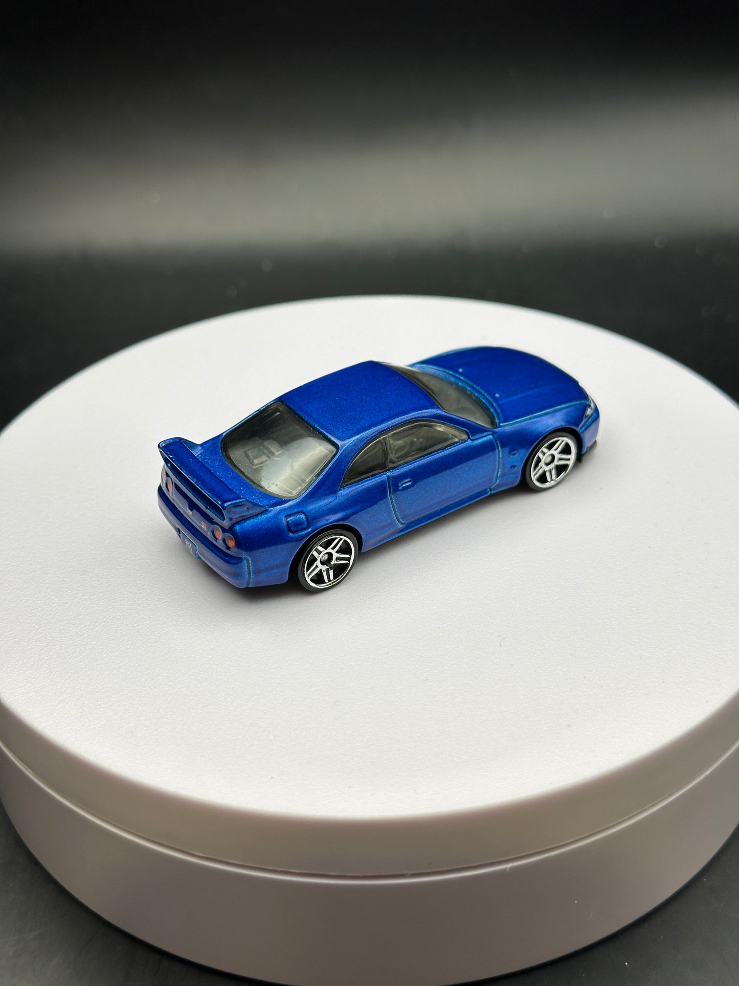 HOT WHEELS - NISSAN SKYLINE GTR R33 (2018) - HW THEN AND NOW 6/10 - LOOSE