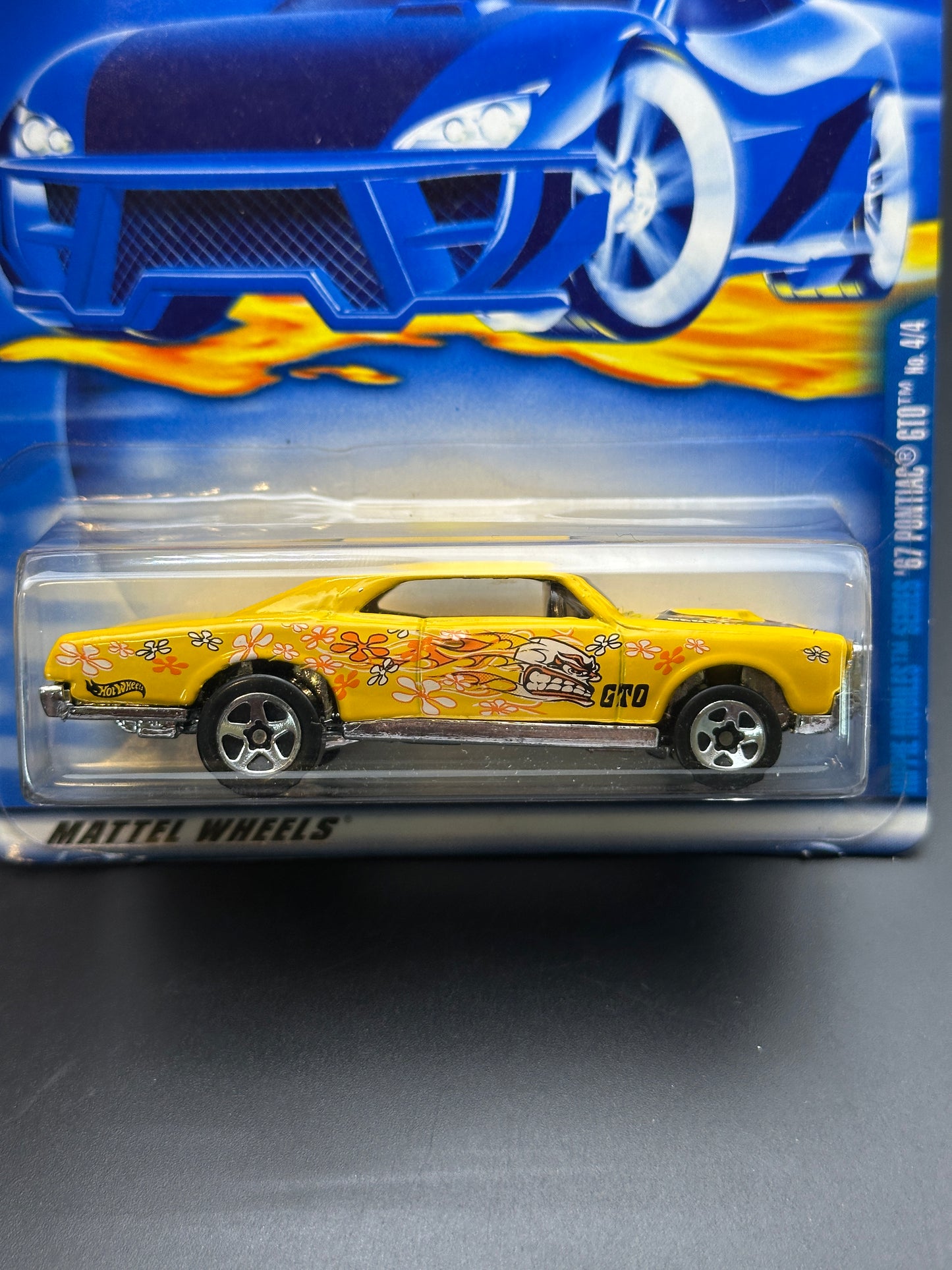 HOT WHEELS - 67 PONTIAC GTO (2001) - HW HIPPIE MOBILES 4/4